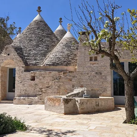 Trulli Satia * 오스투니