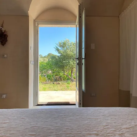 Trulli Satia Villa *