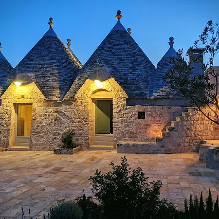 Trulli Satia Villa Ostuni